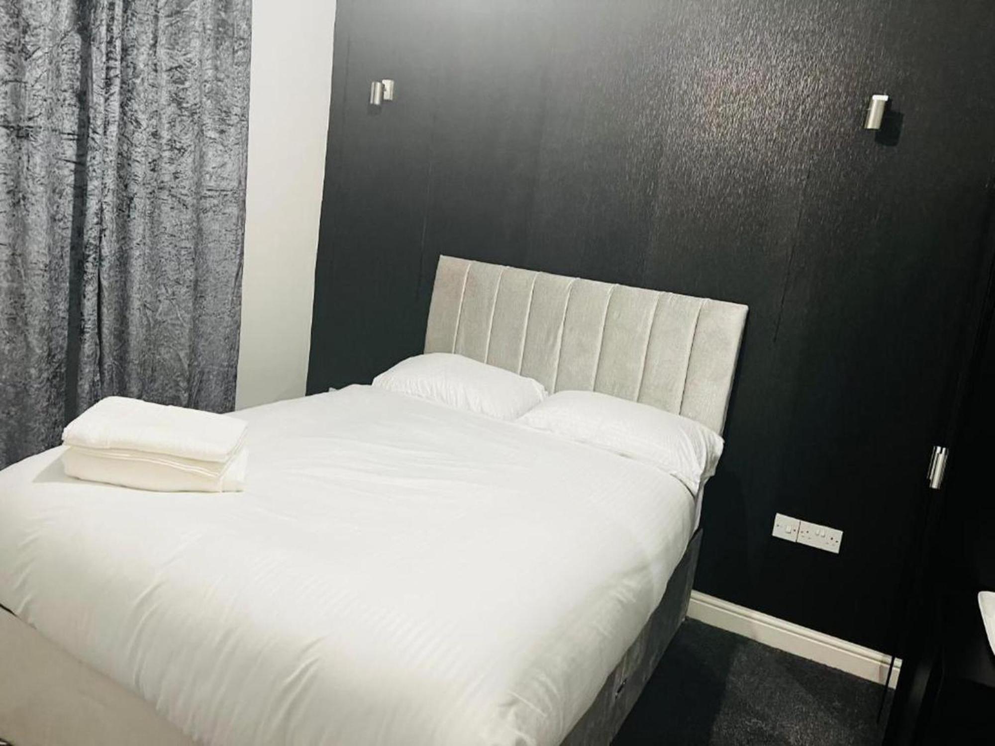 Oyo The Pleasant House Ξενοδοχείο Μάντσεστερ Εξωτερικό φωτογραφία