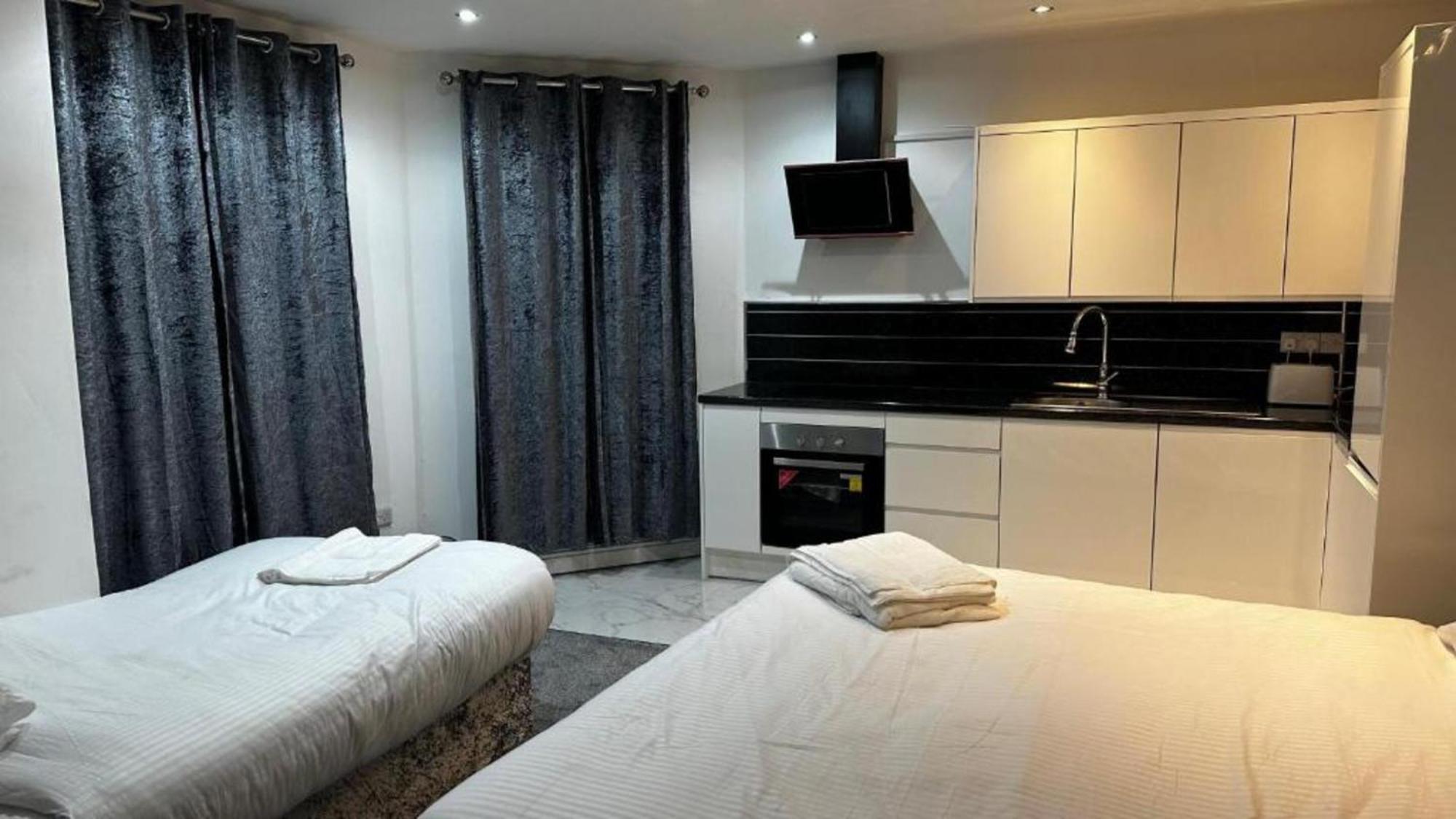 Oyo The Pleasant House Ξενοδοχείο Μάντσεστερ Εξωτερικό φωτογραφία